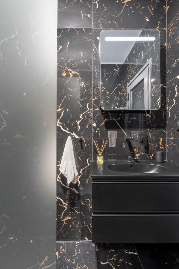 New High-End 2Br Apartment With Parking София Экстерьер фото