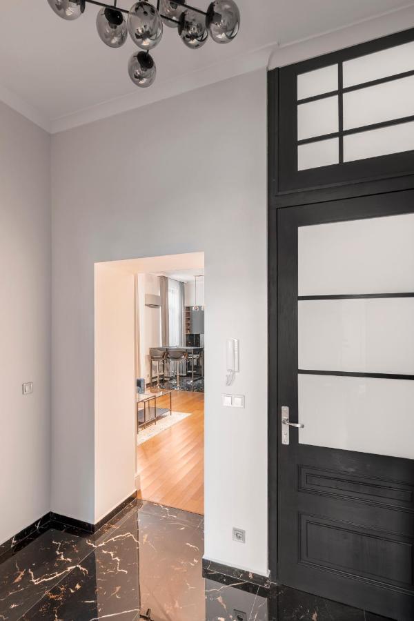 New High-End 2Br Apartment With Parking София Экстерьер фото